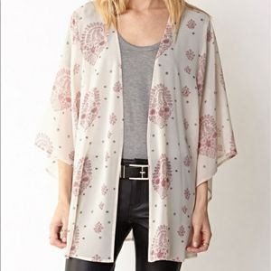 Forever 21 Sheer Kimono 2X/3X